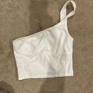 One shoulder crop top